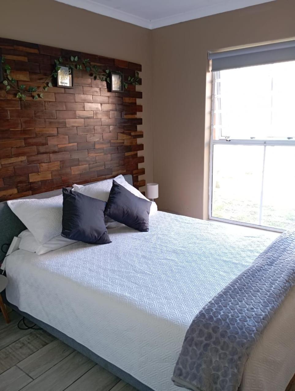 Tranquil Tide Apartment *