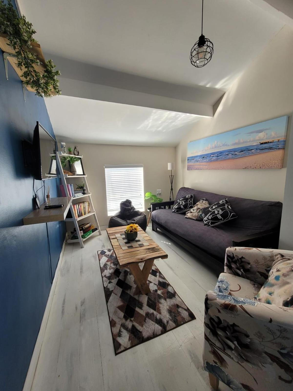 Tranquil Tide Apartment Cape Town
